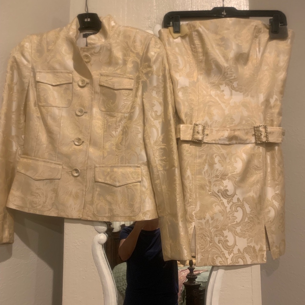 Beautiful strapless Cocktail Dress with Jacket